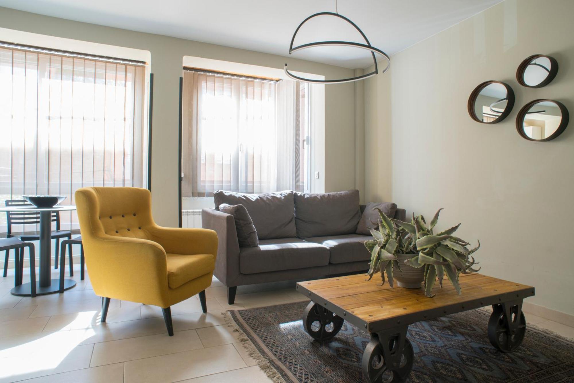 Apartaments Turistics Cardona II ภายนอก รูปภาพ