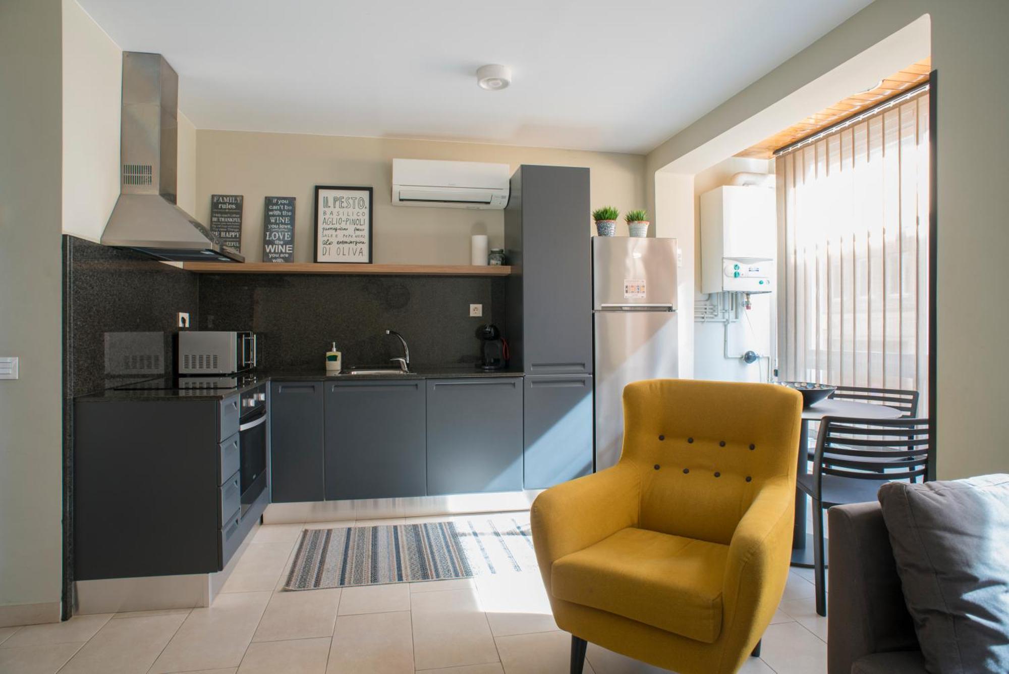 Apartaments Turistics Cardona II ภายนอก รูปภาพ