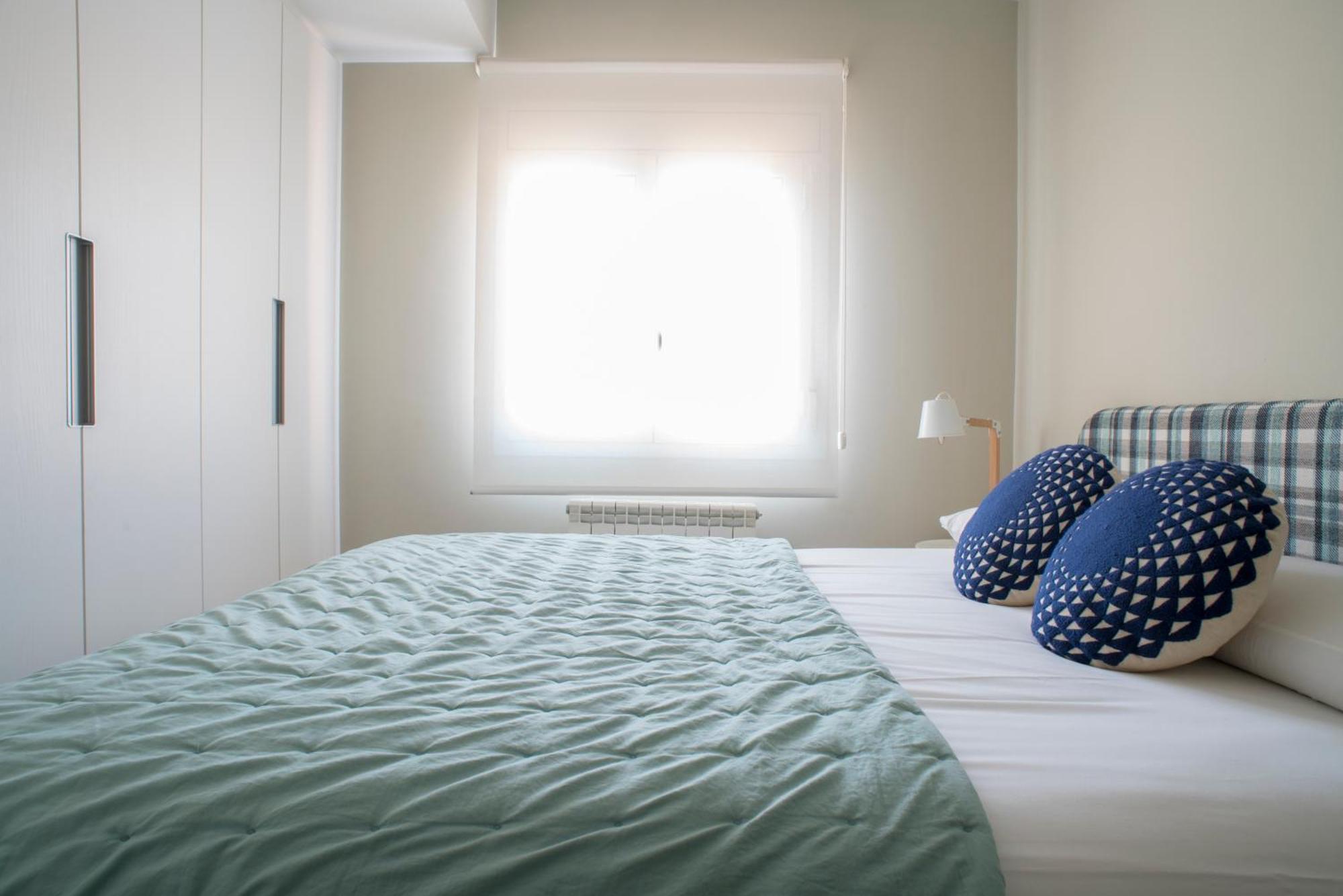 Apartaments Turistics Cardona II ภายนอก รูปภาพ